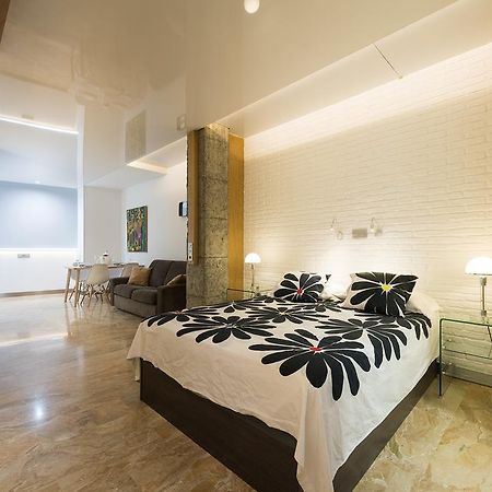Suites Garden Loft Andy Warhol Лас-Пальмас-де-Гран-Канарія Екстер'єр фото